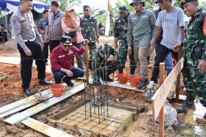 CAMAT ANGGANA HADIRI GROUND BREAKING KOPERASI MERAH PUTIH DI DESA SIDOMULYO
